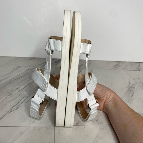 Stuart Weitzman Vail White Crocodile Sport Sandal 7B - Picture 6 of 13